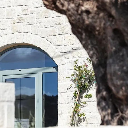 Eirini - Peace And Tranquility - A Hideaway *