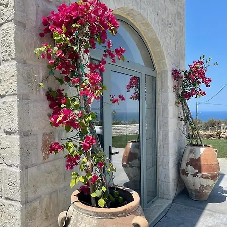 Eirini - Peace And Tranquility - A Hideaway Villa Anogia (Rethymno)